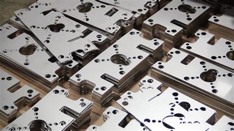 aluminum sheet metal fabrication wisconsin|custom metal manufacturers near me.